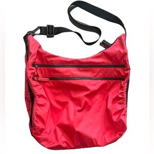 Lululemon On-The-Go vintage gym bag persimmon